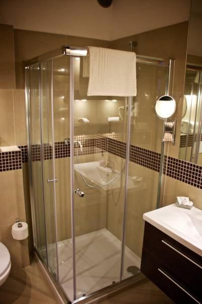 Hotel Marathon Senec Εξωτερικό φωτογραφία