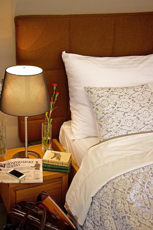 Hotel Marathon Senec Εξωτερικό φωτογραφία